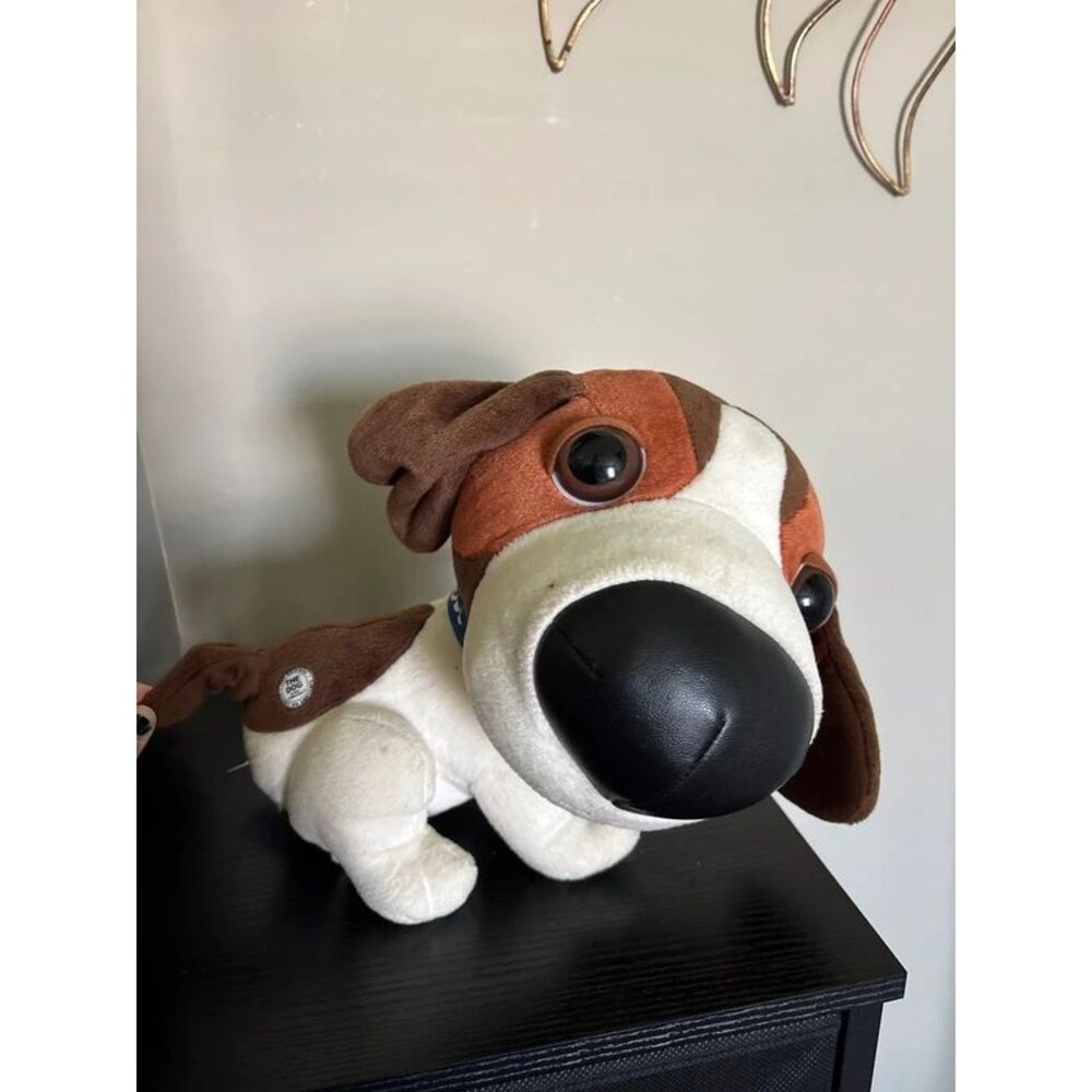 Artlist collection THE DOG toy